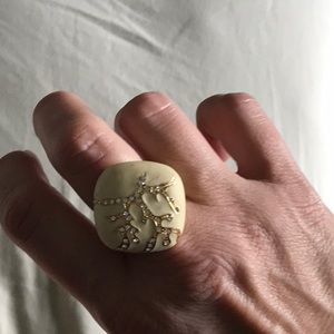 Italian Fashion Coral Design Ring (NWOT)